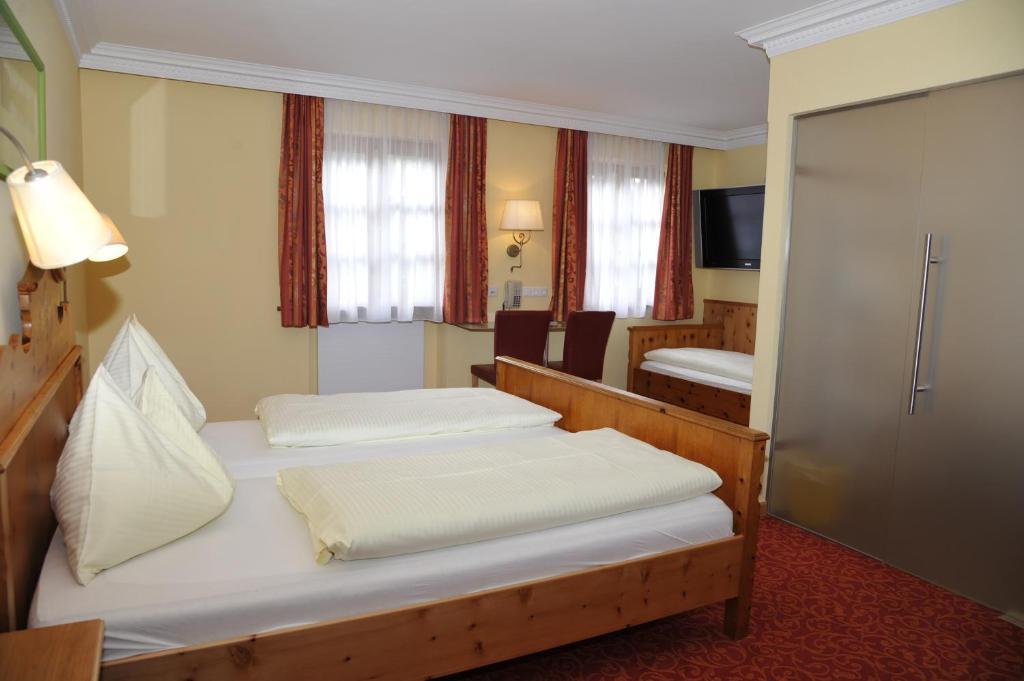 Hotel Gasthof Kamml Wals-Siezenheim Δωμάτιο φωτογραφία
